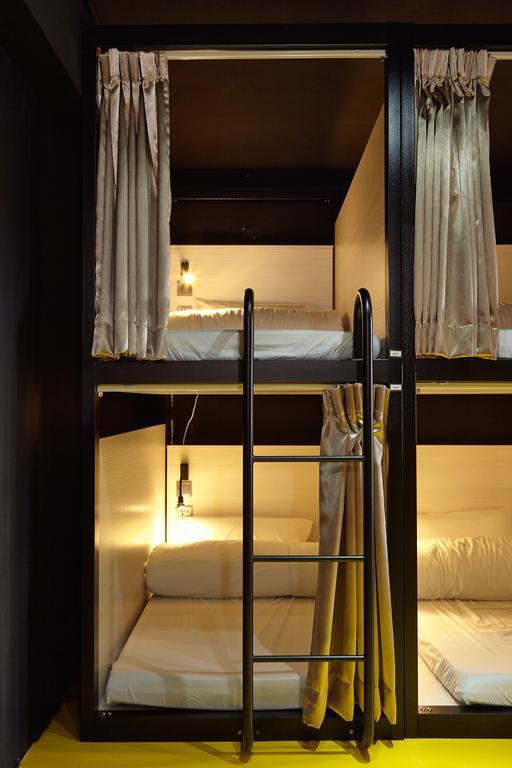 Here X There Hostel Taipei Main Station Bagian luar foto