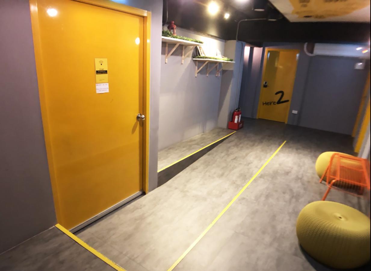 Here X There Hostel Taipei Main Station Bagian luar foto